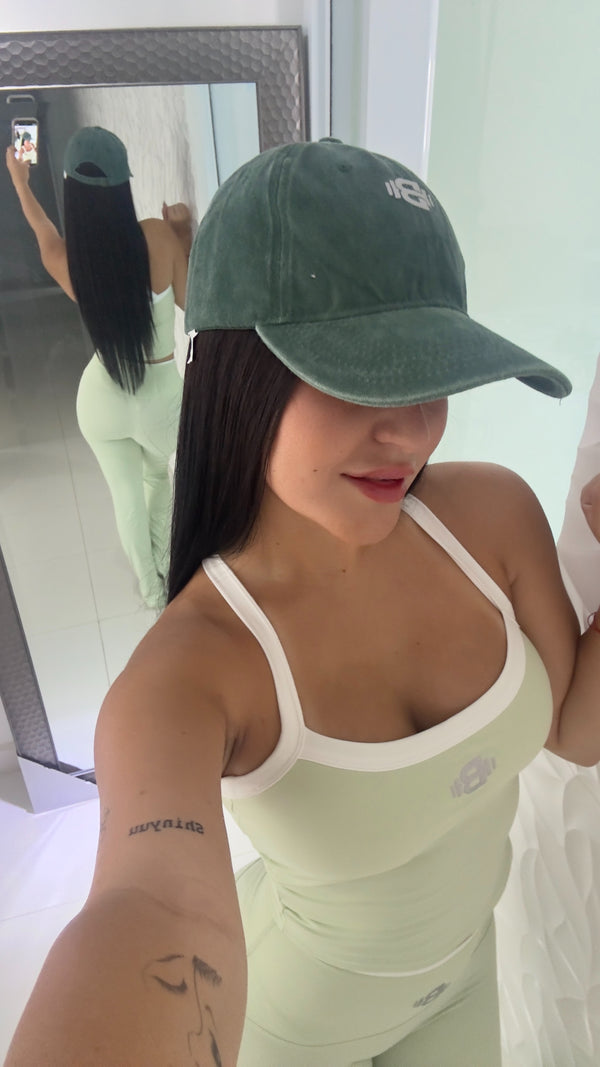 BELLE CAPS